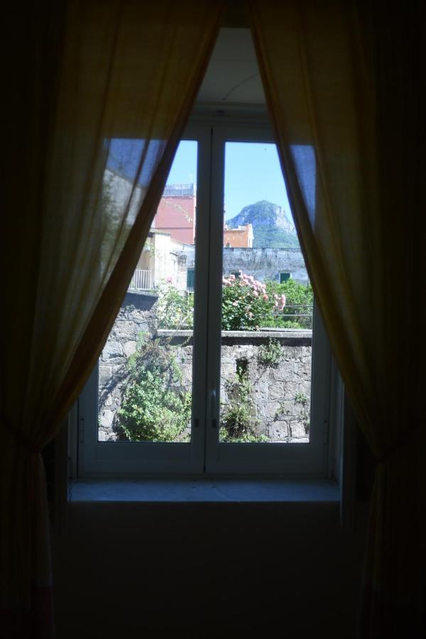 Villino Castellano Apartments Meta Εξωτερικό φωτογραφία