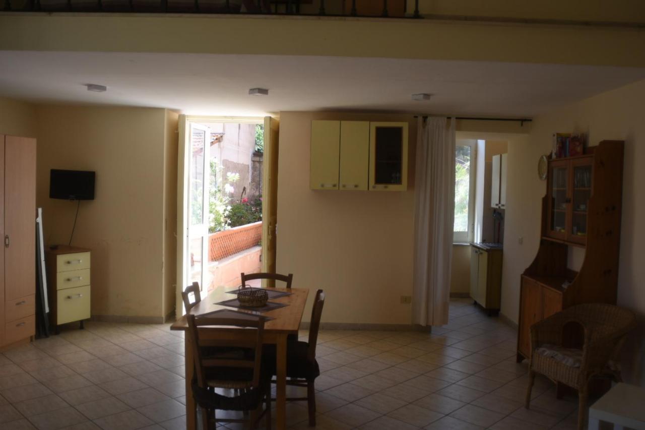 Villino Castellano Apartments Meta Εξωτερικό φωτογραφία