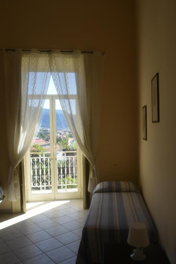 Villino Castellano Apartments Meta Εξωτερικό φωτογραφία
