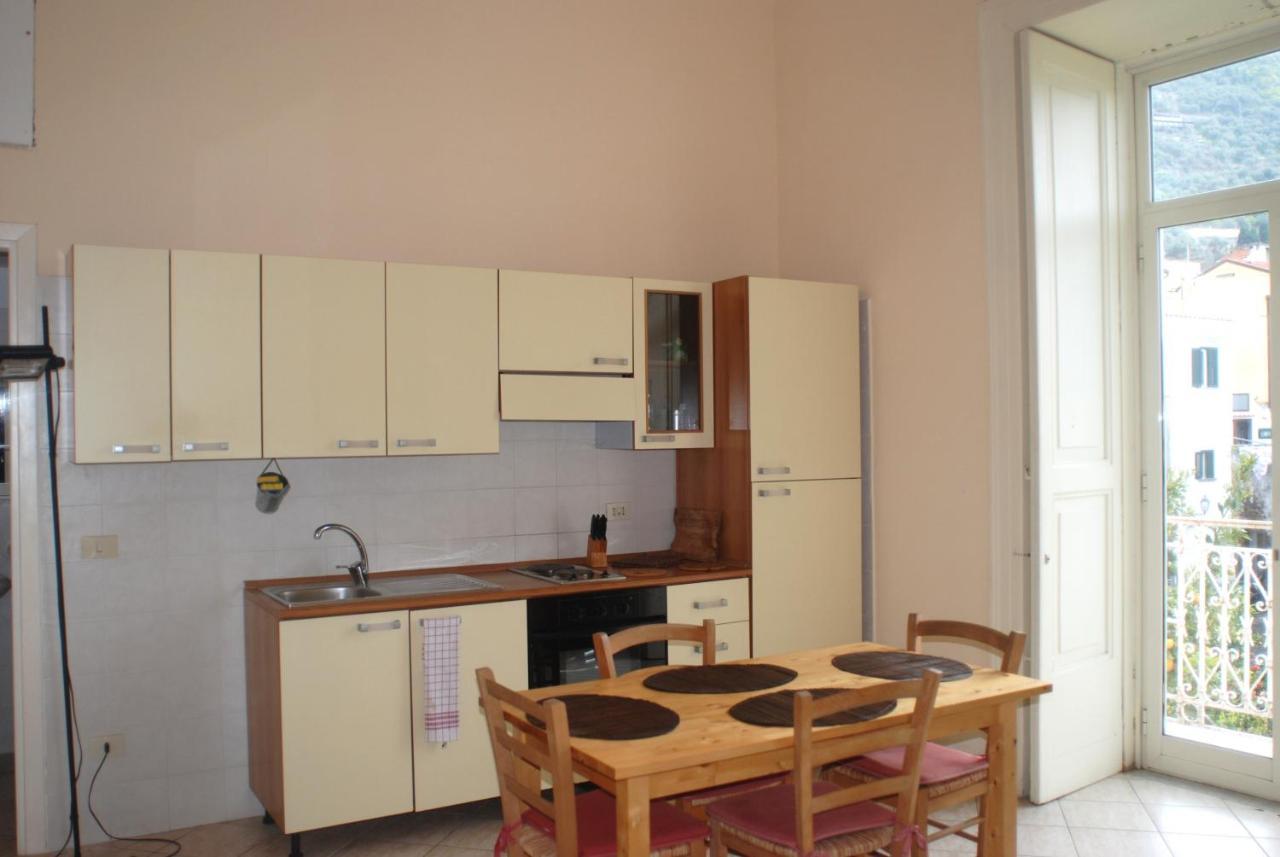 Villino Castellano Apartments Meta Εξωτερικό φωτογραφία