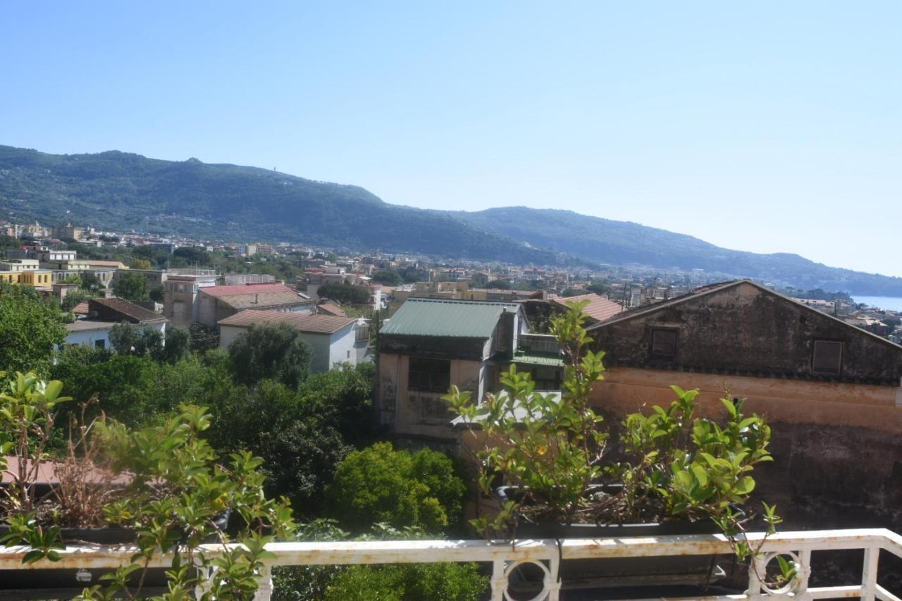 Villino Castellano Apartments Meta Εξωτερικό φωτογραφία