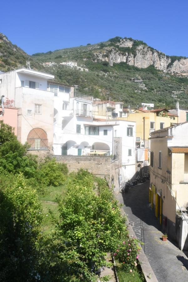 Villino Castellano Apartments Meta Εξωτερικό φωτογραφία