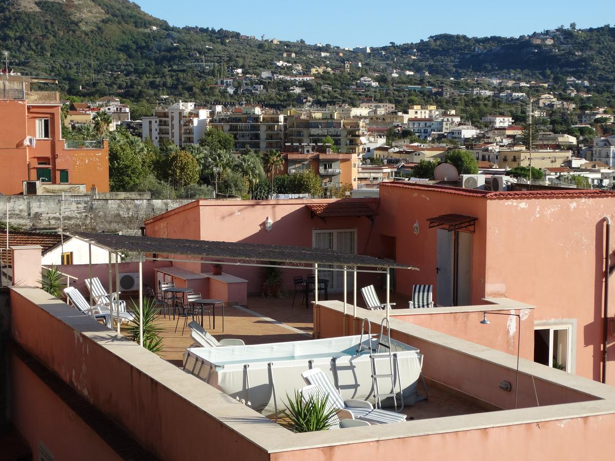 Villino Castellano Apartments Meta Εξωτερικό φωτογραφία